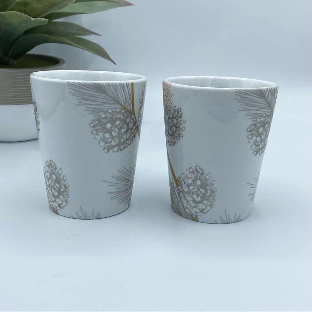St.Nicholas square 12 oz.silver gold pine cone coffee mugs - Picture 4 of 6